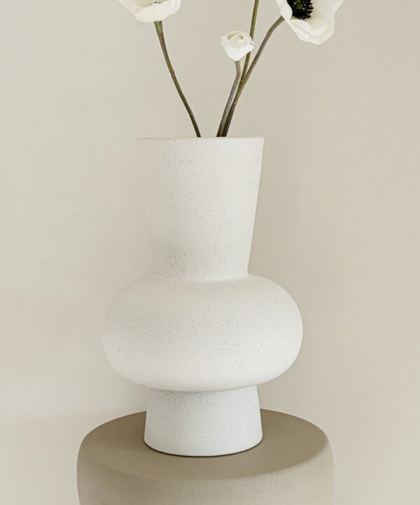 Indore Home - Vaas Ann - XL - Bloemenvazen - Woonkamer decoratie - Wit - 30cm- Bol Vaas