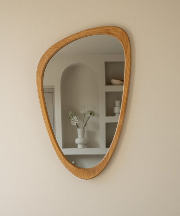 Indore Home - Spiegel - organische vorm - asymmetrisch - wandspiegel - 80cm - Hout