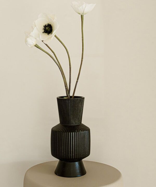Vaas Boho - zwart - aardewerk - rond - 21cm
