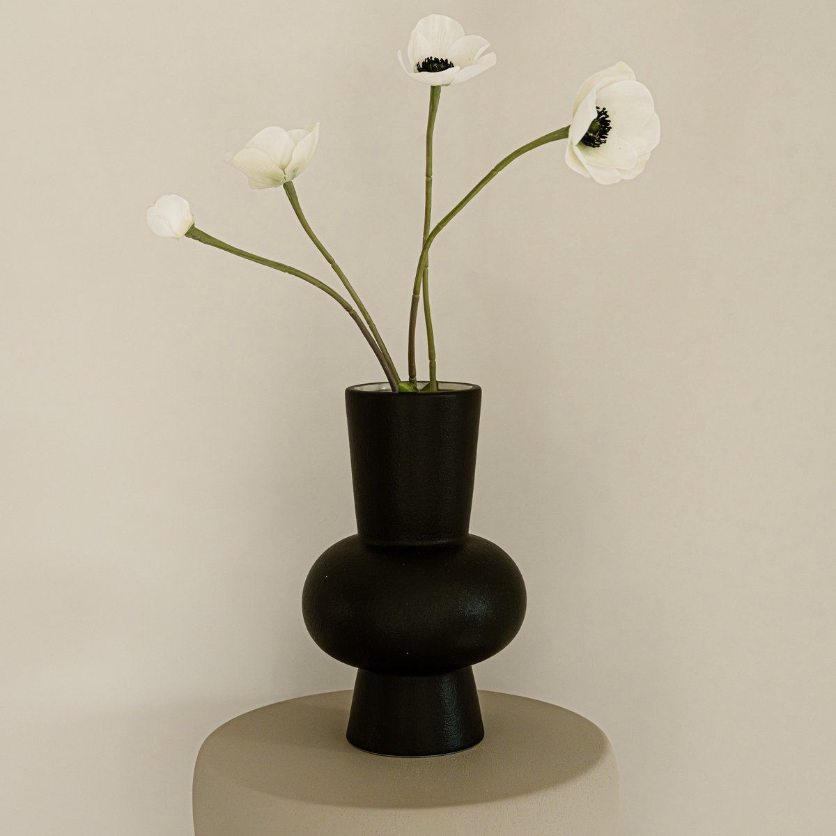 Vaas Ann - zwart - aardewerk - rond - 21 cm