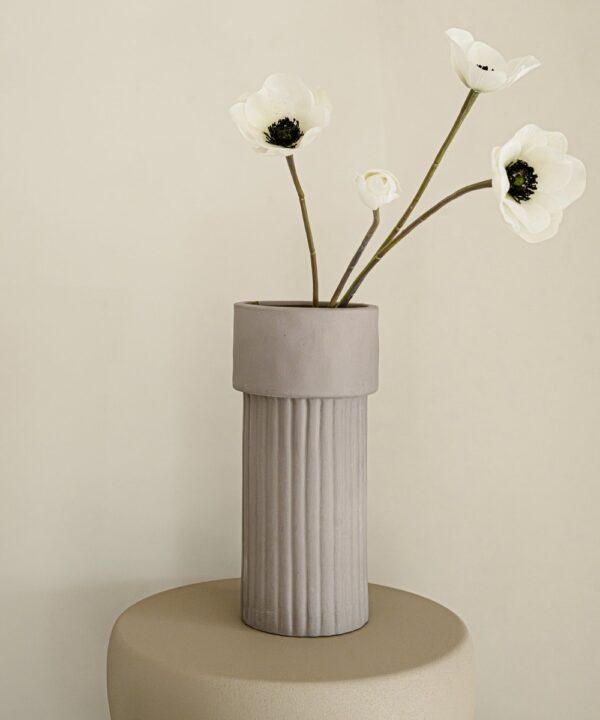 Indore Home - Vaas Mary - Bloemenvaas - Woonkamer decoratie - Vaas Bruin