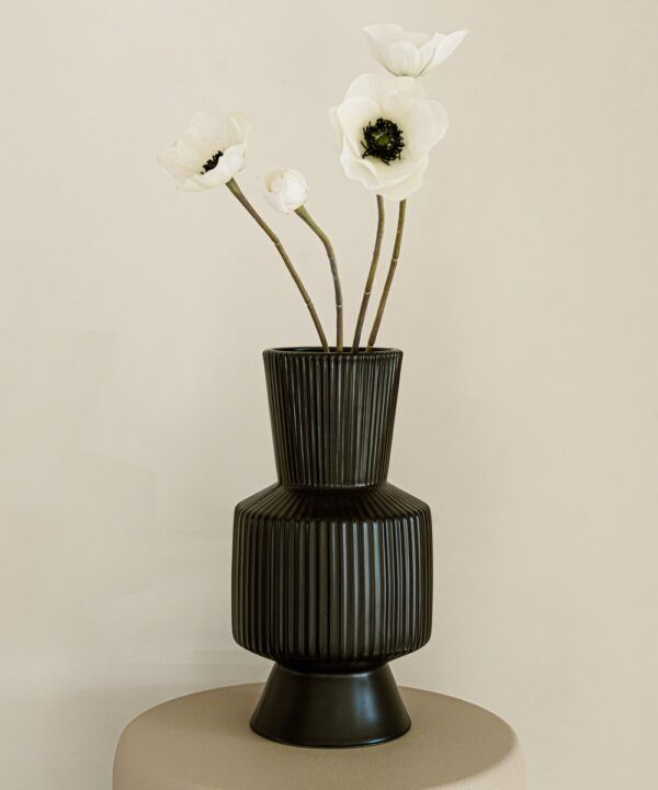 Indore Home - Vaas Boho - Bloemenvaas - Vaas Ribbel - Woonkamer decoratie - Vaas Zwart - L