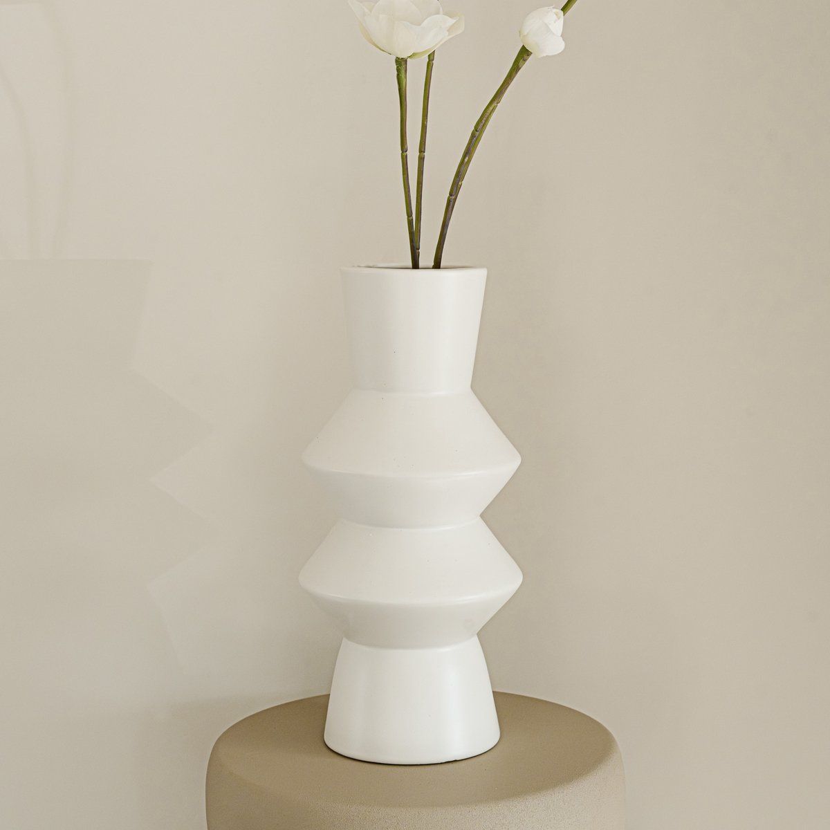 Vaas Evi – wit – aardewerk – rond – 31cm