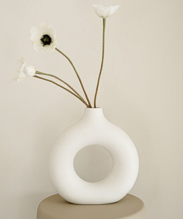 Indore Home - Donut Vaas Hol - Rond Large - Bloemenvaas - Woonkamer Decoratie - Vaas Wit - 21,5 cm