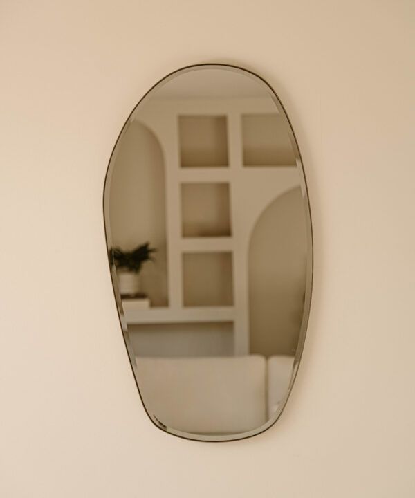 Indore Home - Spiegel Rome - Organische vorm - Zwart - 90cm x 50cm